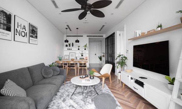 Common living area is designed simply but sophisticatedly with lovely furnishings