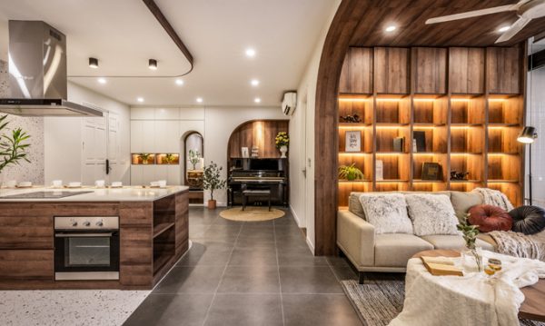 This apartment is renovated to suit the living requirements of 3 people in a family. It was designed in modern style and completed in 2020 by Iha Concept. The apartment includes two bedrooms, one living room, one kitchen and two bathrooms.